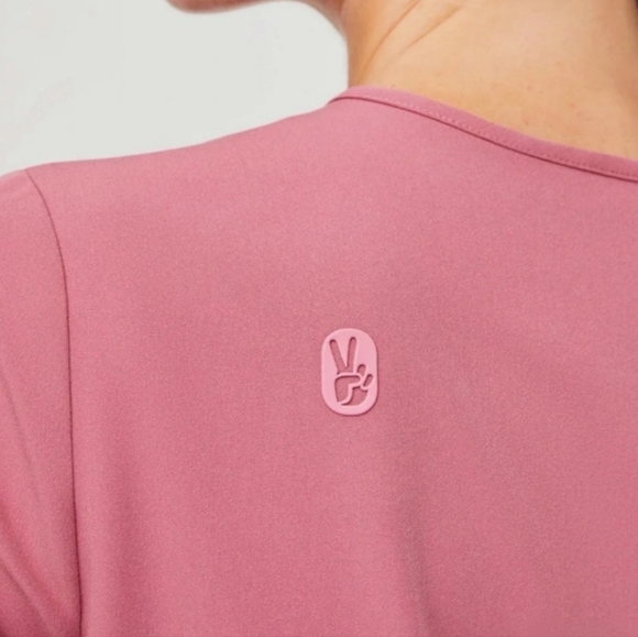 Figs Special Edition Breast Cancer Set XS - Picture 15 of 16